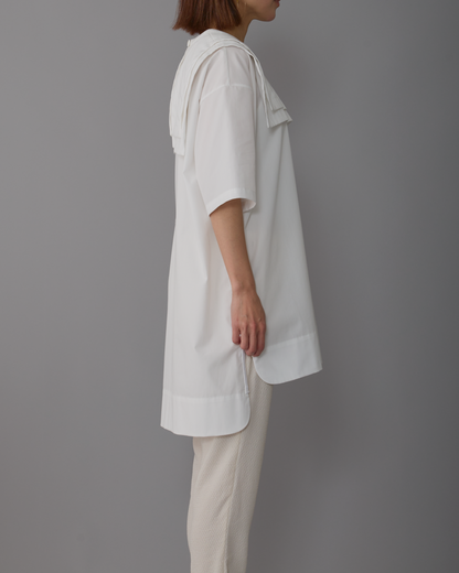 collar  White