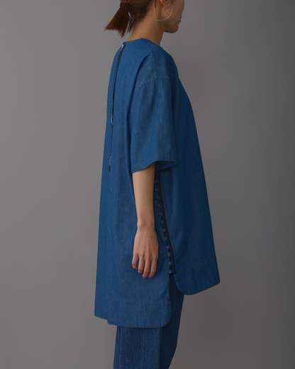 T blouse denim