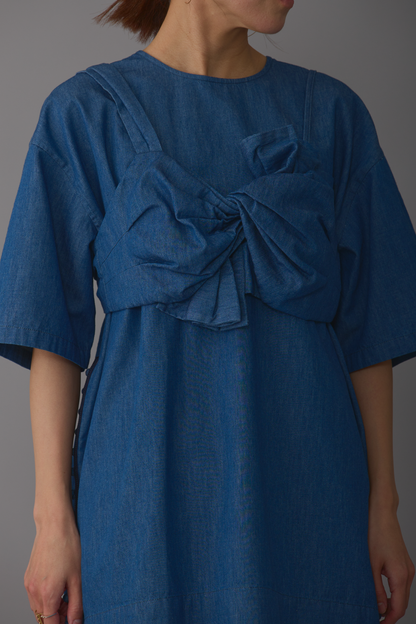 T blouse denim