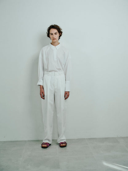 tuck curve loose fitting pants