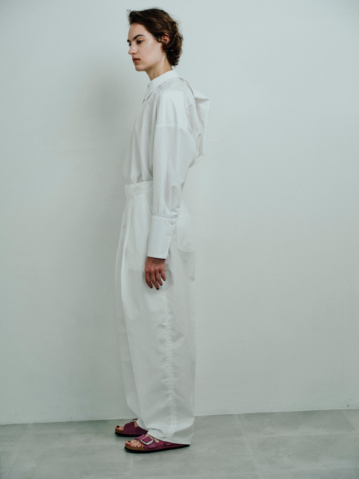 tuck curve loose fitting pants