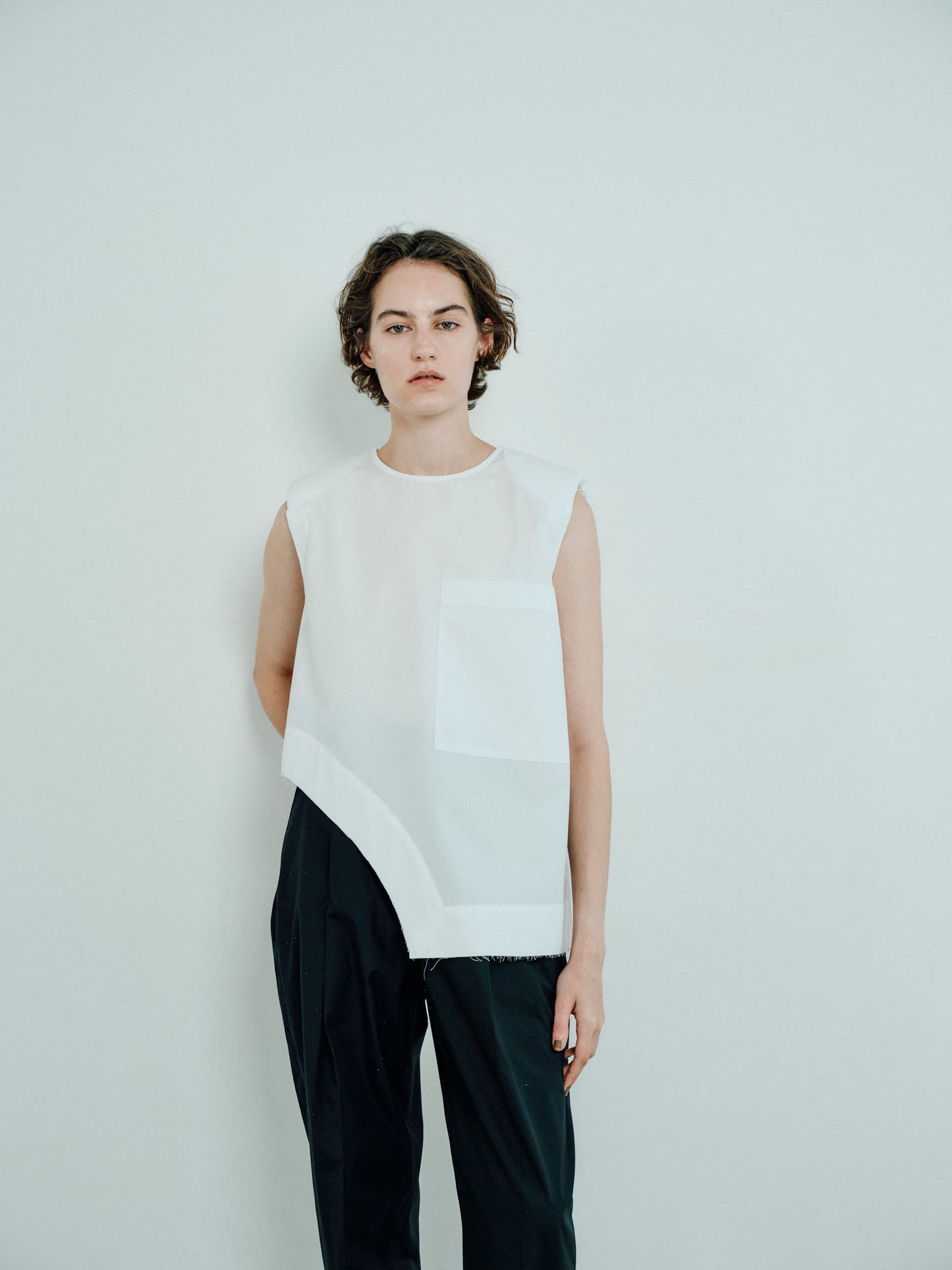 padded cropped shirt