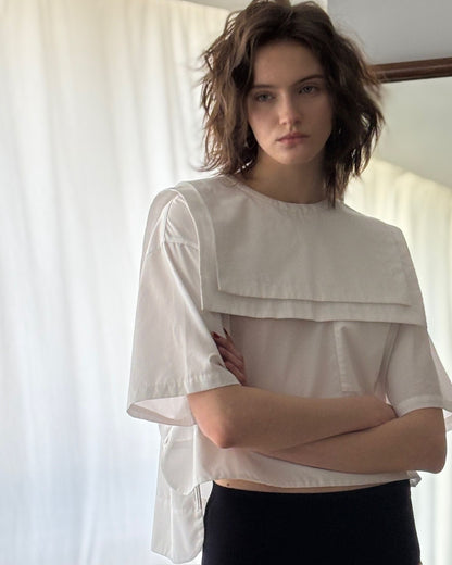 T blouse short White